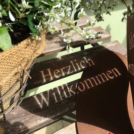 Ferienwohnung Sabine Jacoby Winningen Exterior foto